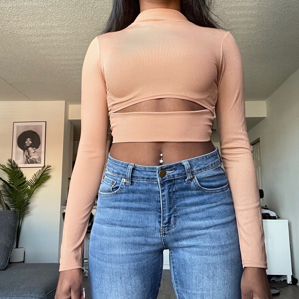 Taupe Long Sleeve Front Cut Out Crop Top